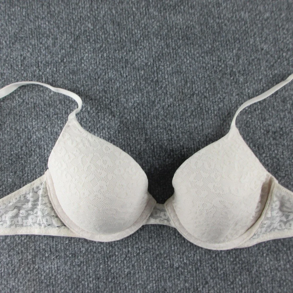 PINK Wear Everywhere Bra Womens 32C White Lightly Lined Lace T Shirt Everyday